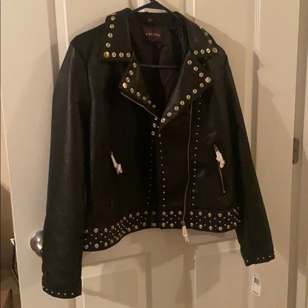 Gorgeous Studded Black Leather Bomber Jacket 💣💎